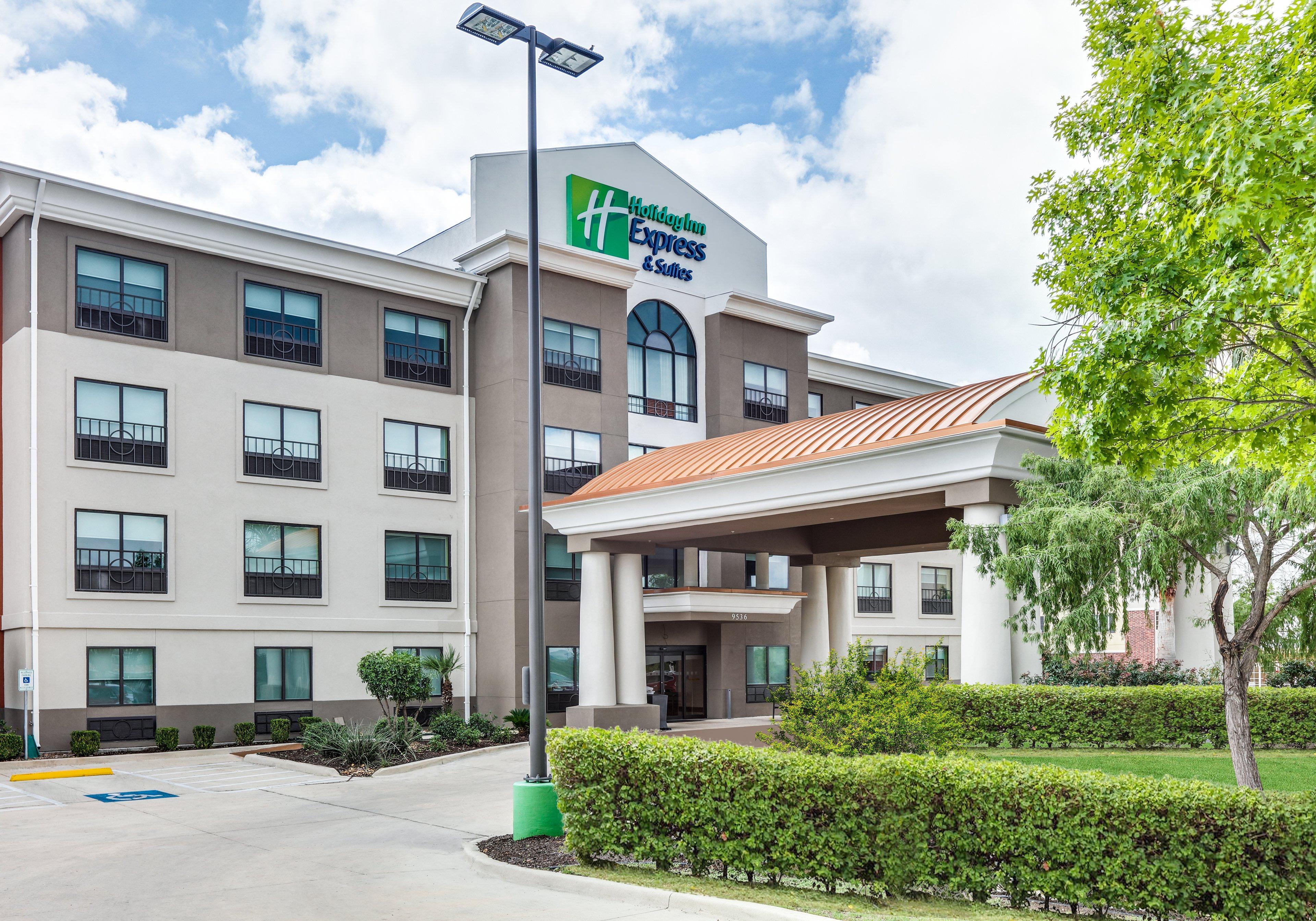 Holiday Inn Express & Suites San Antonio Nw Near Seaworld, An Ihg Hotel Exterior photo